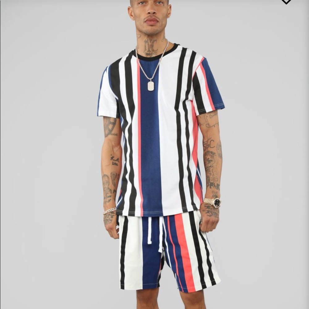 Fashionnova - Regent striped short and shirt set